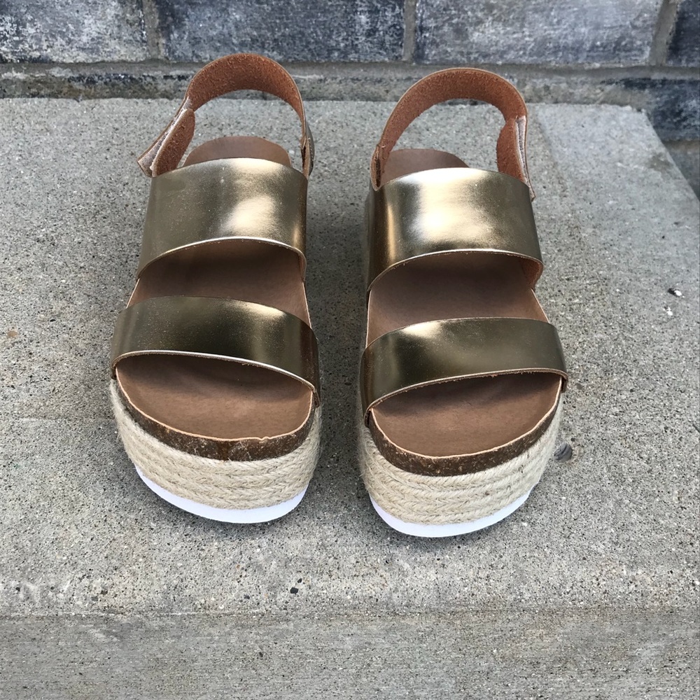 Dirty Laundry gold platform sandals